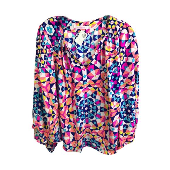 Alice + Trixie Tops - Alice + Trixie Women's XS Amber Top Long Sleeve Coral Silk V-Neck Geometric NWT